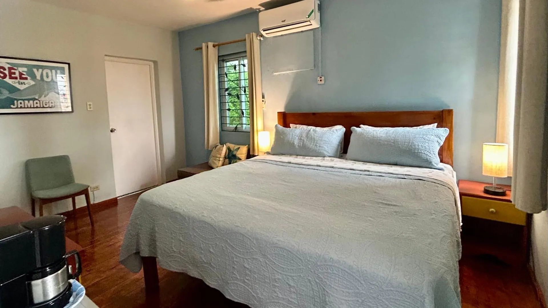 The Blue Orchid B&B Montego Bay Bed & Breakfast